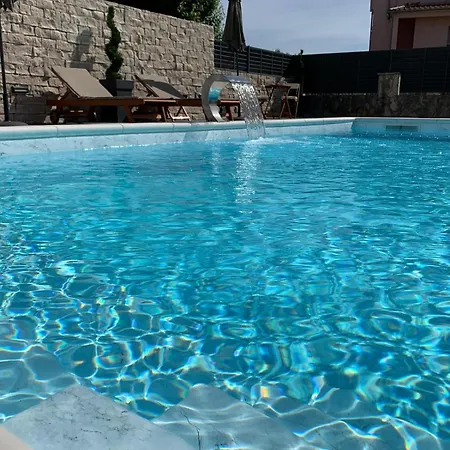 Julia In Biograd Apartment *