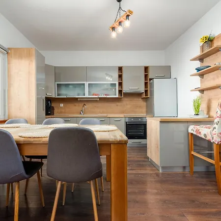 Apartment Julia In Biograd Weißenburg