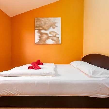 Apartment Julia In Biograd Weißenburg