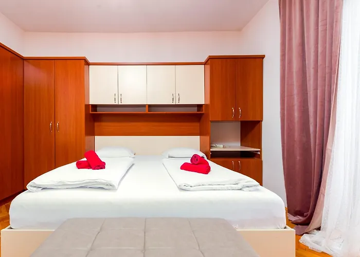 Julia In Biograd Апартаменты *