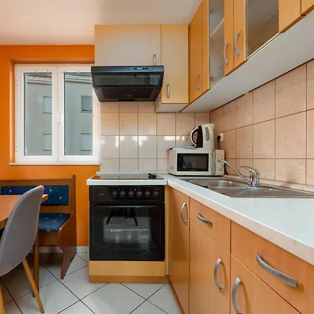 Julia In Biograd Apartamento Biograd Na Moru