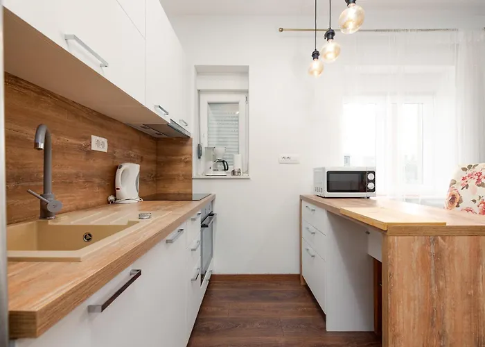 Julia In Biograd Apartman Biograd Na Moru