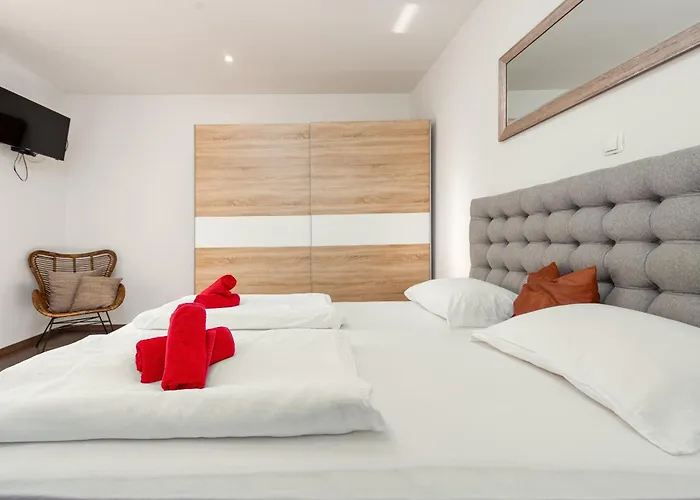 Julia In Biograd