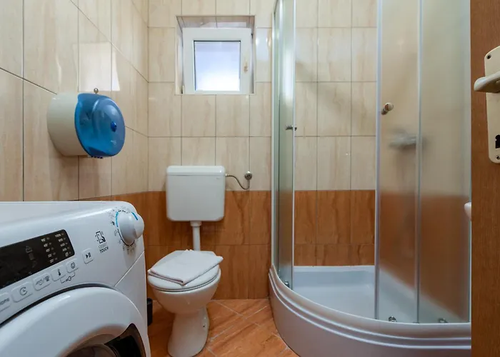 Apartment Julia In Biograd